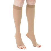 Bas De Compression Aux Genoux Pointe Ouverte 30-40 Doctor Brace Beige Vue Des Deux Pieds