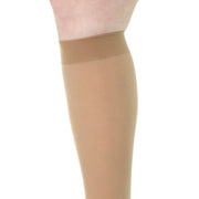 Bas De Compression Femme Pointe Ouverte 20-30 Au Genou Beige Doctor Brace Vue Proche Du Mollet