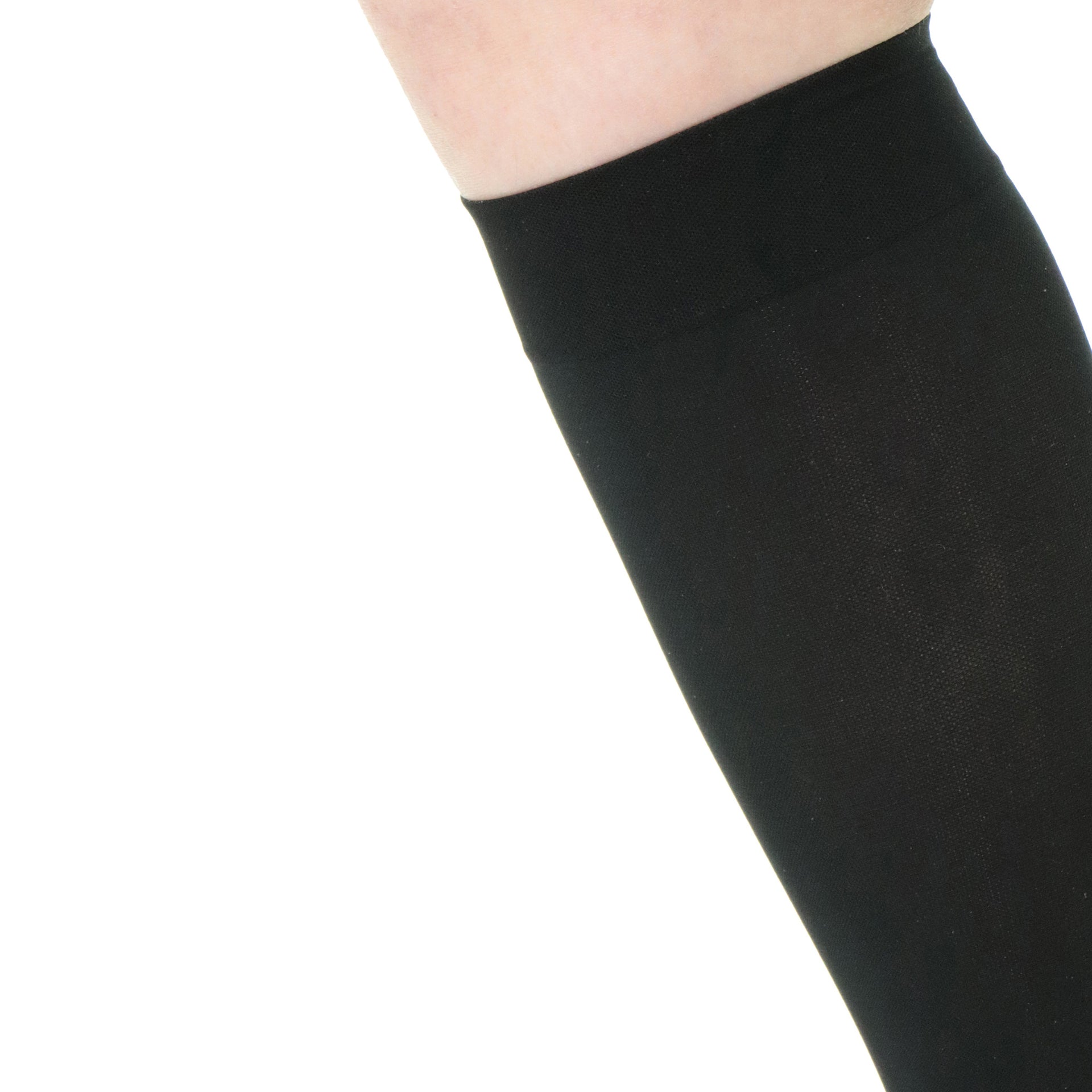 Bas Support Genou 30-40 mmHg Femme Couleur Noire Doctor Brace Vue Proche Du Mollet