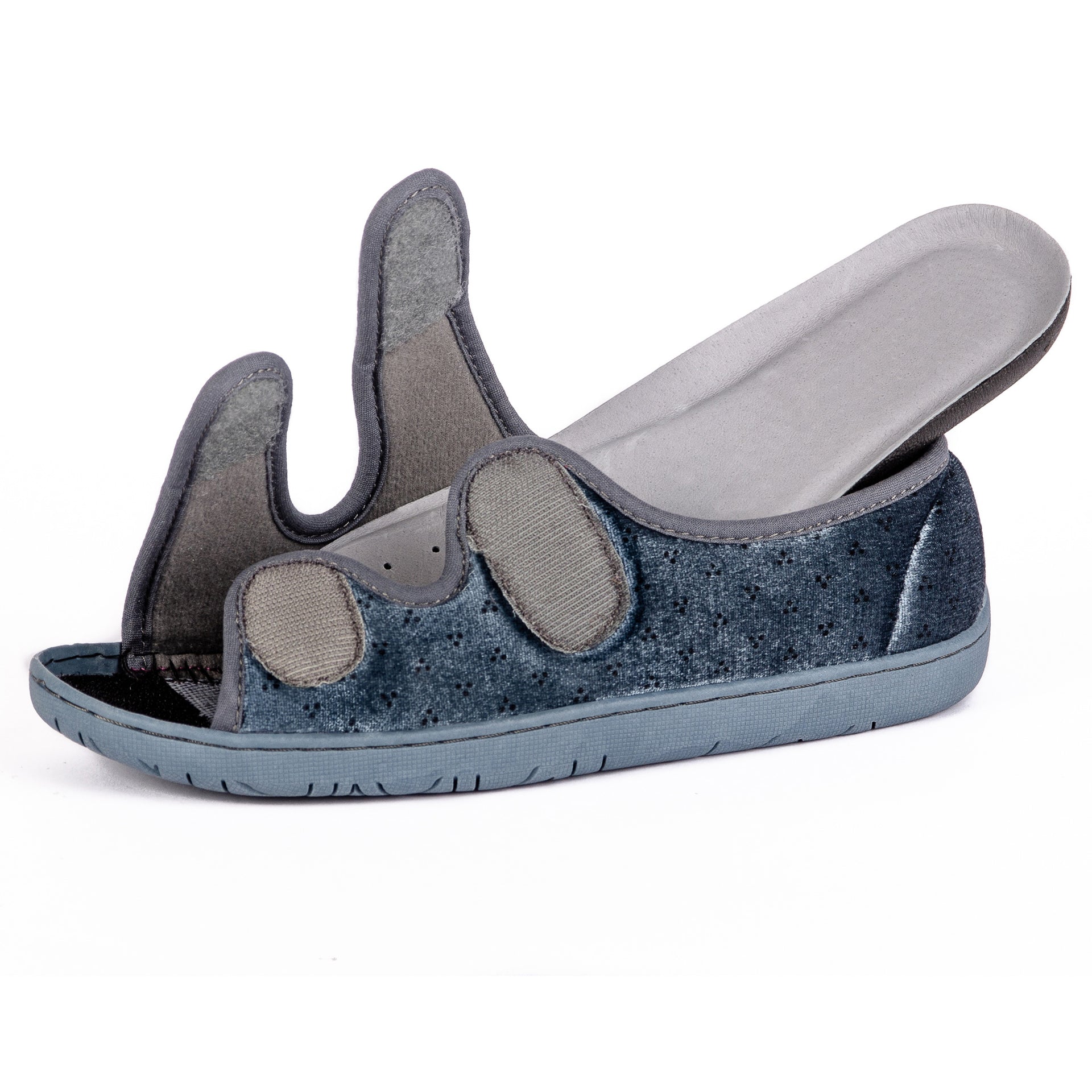 Chaussure Orthopédique Pour La maison La Flexible En Velours Gris Vue Complètement Ouverte Avec Semelle Amovible Déplacée